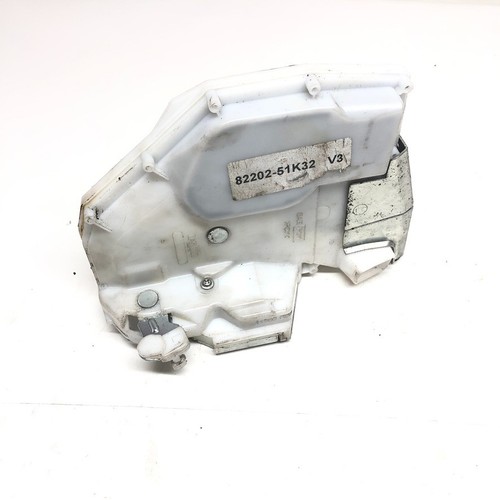 Suzuki splash petrol door - suzuki,