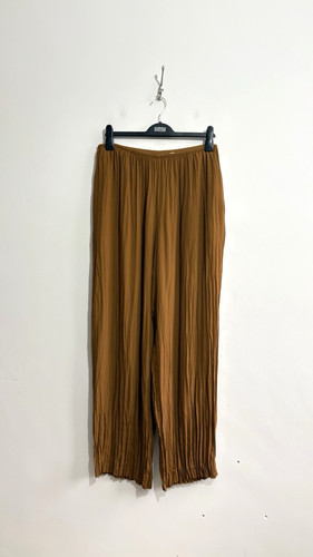 Vince trousers size large - vince,