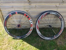 American Classic | Carbon 700c Front Good, Rear Repair - Ideal for Parts/Project