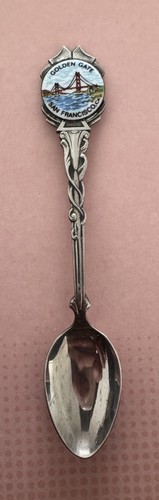 Vintage souvenir spoon - souvenir,
