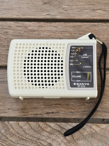 Sanyo model 1270 vintage - model,