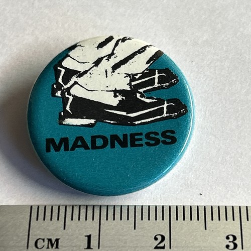 Small collectible pin badge - small,