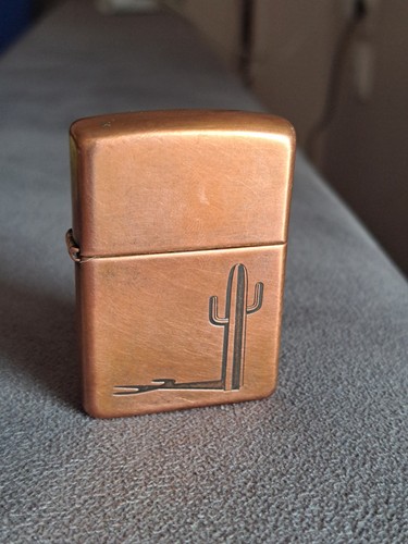 Vintage 1996 zippo marlboro - vintage,