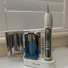Philips Sonicare Electric Toothbrush Sanitizer Charger UV Clean HX6150