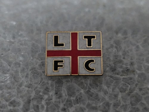 Classic luton town crest - luton,