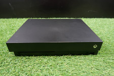 Microsoft Xbox One X 1TB -