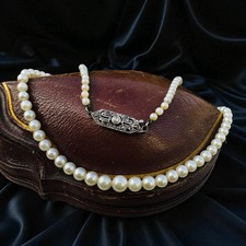 Art Deco Saltwater Cultured Pearl Necklace with Diamond Clasp – Timeless 1930s