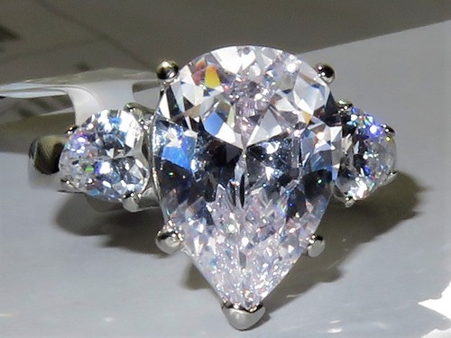 Ladies pear ring three stone
