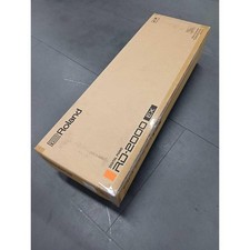 Roland 2000 stage - roland, ex