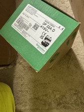 Schneider MCB 32A Acti9 iC60H Triple Pole 3 Phase A9F54332 Circuit Breaker x4