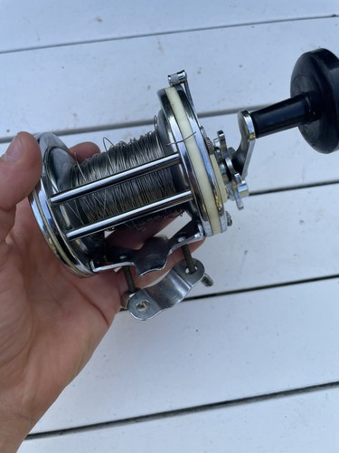 Vintage captain mitchell 624 - vintage,