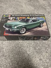 Revell 65 Ford Mustang 2+2