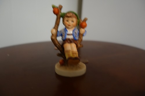 Hummel 142 0 apple tree - hummel,