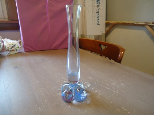 Swedish art glass bud - swedish,