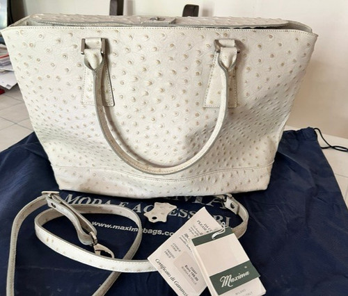 Lovely maxima large ostrich - lovely,