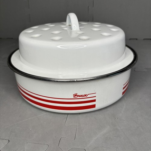 Vintage swan cooking pot - cooking, with