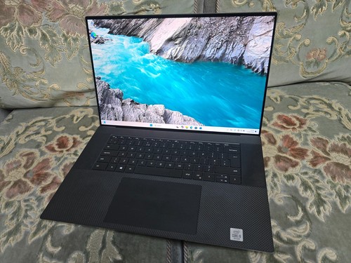 Dell xps 9700 i9 10885h - 17, 17"