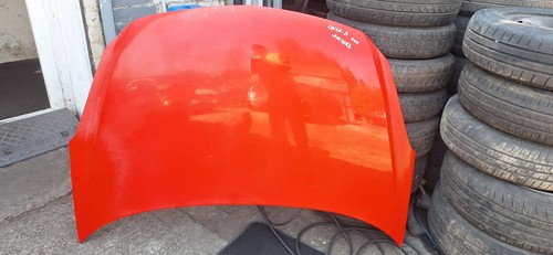 Corsa bonnet in red - bonnet,