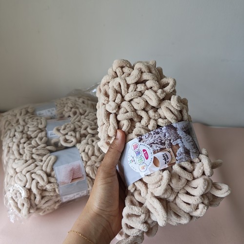 Chunky loop yarn plush - loop,