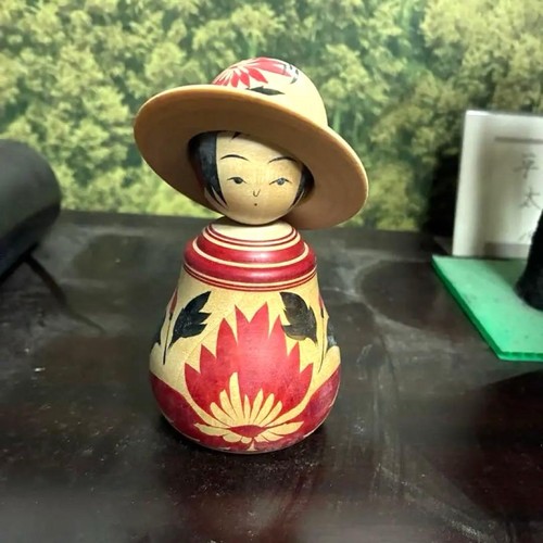 Kokeshi yoshinobu kakizawa - kokeshi,