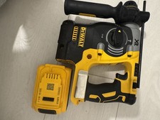 Dewalt 18V XR Brushless 5Ah Battery SDS Three Mode Hammer Drill DCH273