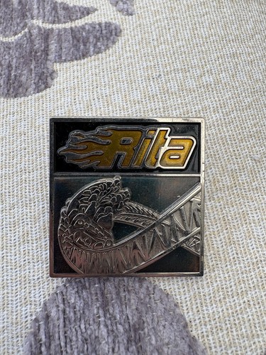 Rita pin badge alton - pin,