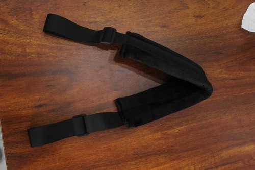 Nylon open leg spreader - open,