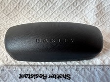 Oakley Unisex sunglasses or glasses  Hard Case snap shut type