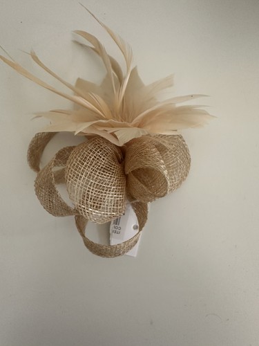 Small gold feather - gold, facinator