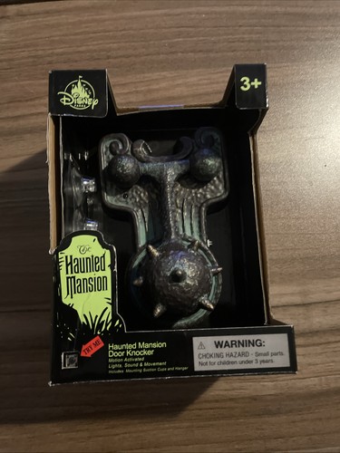 Disney haunted mansion door - haunted,