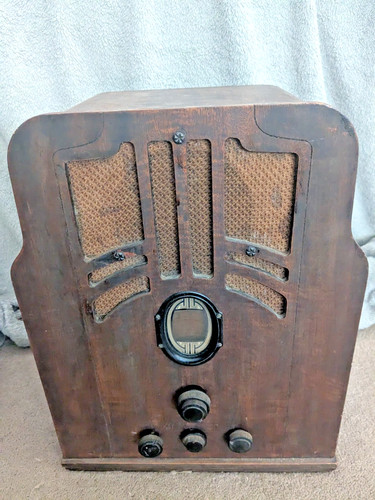 Vintage philco model 610 - vintage,
