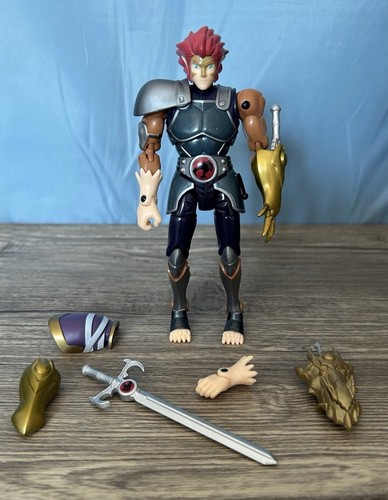 Bandai 2011 lion action - 2011, lion-o