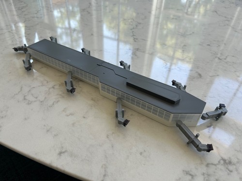 400 scale model airport - 1:400,