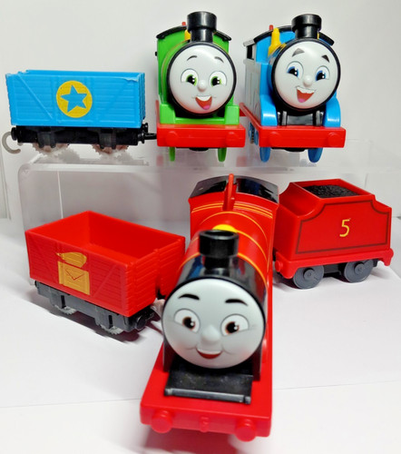 Trackmaster train bundle - trackmaster,