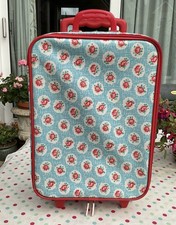 CATH KIDSTON RETRO GIRLS WHEELED PULL ALONG SUITCASE 2013 FLORAL ROSES PRINT VGC