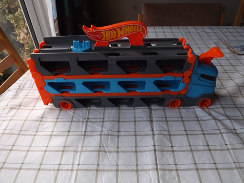 Hot wheels speedway hauler - wheels,