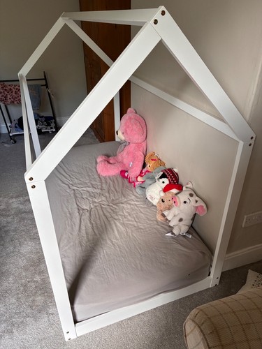 Childs single bed - single, flat-pack