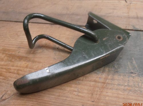 Austin champ windscreen over - windscreen,
