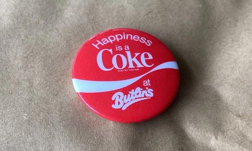 Coke butlins vintage badge - at,
