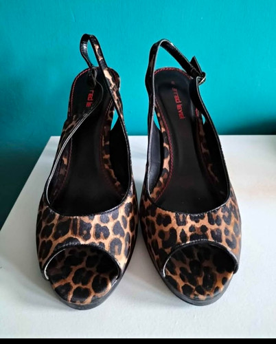Red herring leopard print - uk, 8