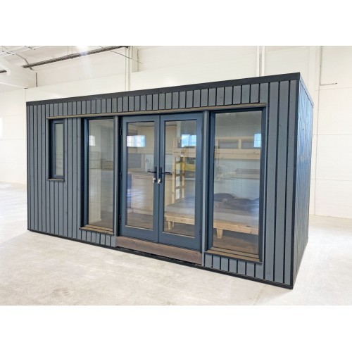 Tiny house cabin office
