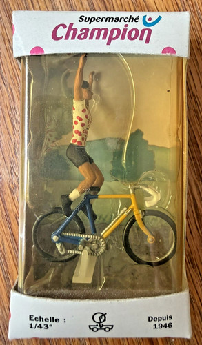 Cyclist tour france - de,
