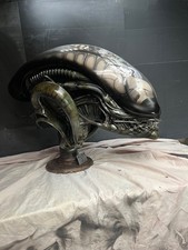 Alien bust, ( 1:1 scale)