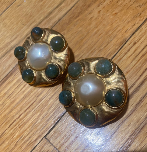 Chanel 1990s faux pearl green - chanel,