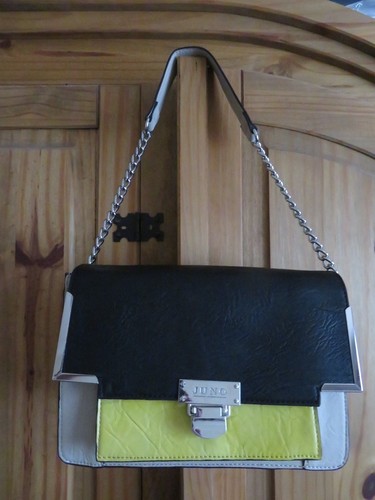 Juno womens shoulder - bag, 104