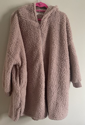 Pink fleece slouchy borg - fleece,