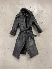 PB-LTC-FRY: Black Coat for 6"