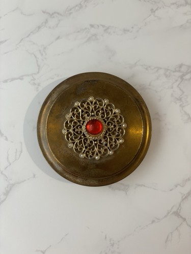 Stunning vintage gold brass - gold,