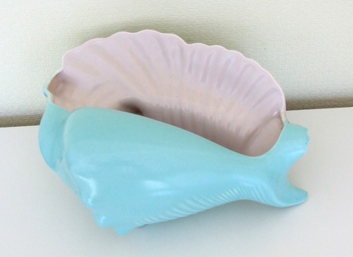 Poole pottery large shell - large,