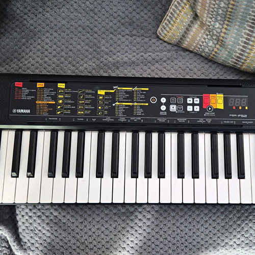 Yamaha psr f52 - yamaha, 61-key